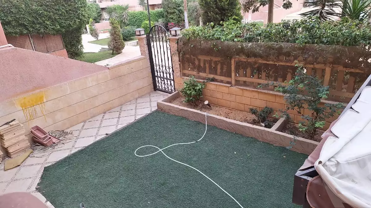 https://aqarmap.com.eg/en/listing/5333689-for-sale-cairo-new-cairo-lrhb-city-malls-and-markets