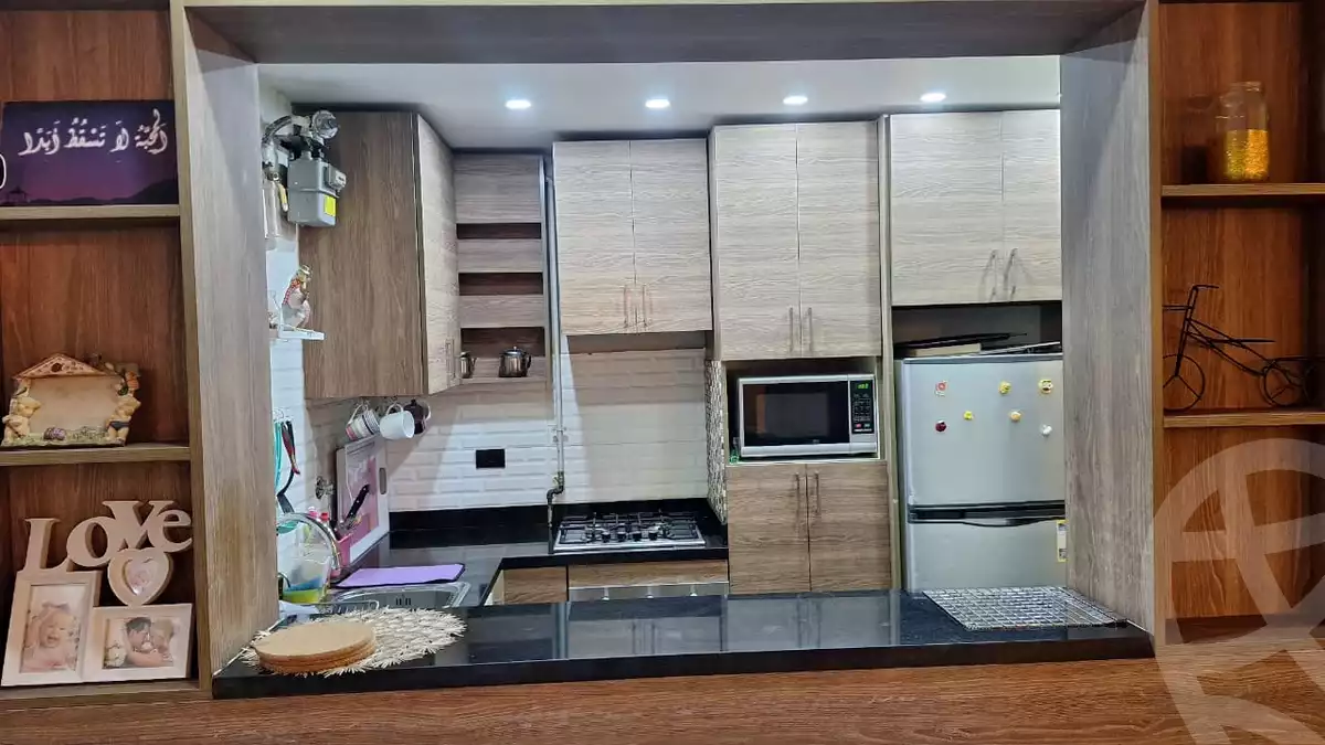 https://aqarmap.com.eg/en/listing/5333689-for-sale-cairo-new-cairo-lrhb-city-malls-and-markets