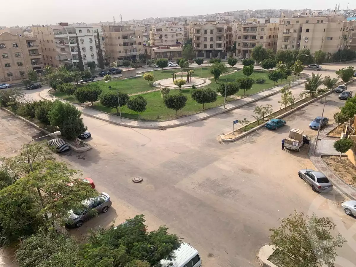 https://aqarmap.com.eg/en/listing/5334258-for-sale-cairo-al-oubour-el-hay-el-taseaa-mohamed-el-qasabgi-st
