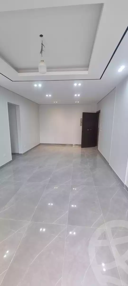 https://aqarmap.com.eg/en/listing/5334595-for-sale-cairo-new-cairo-compounds-paradise