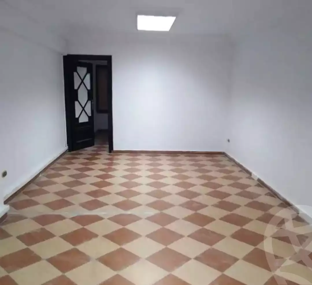 https://aqarmap.com.eg/en/listing/5334636-for-rent-alexandria-ganaklis-shr-bw-qyr-tryq-lhry