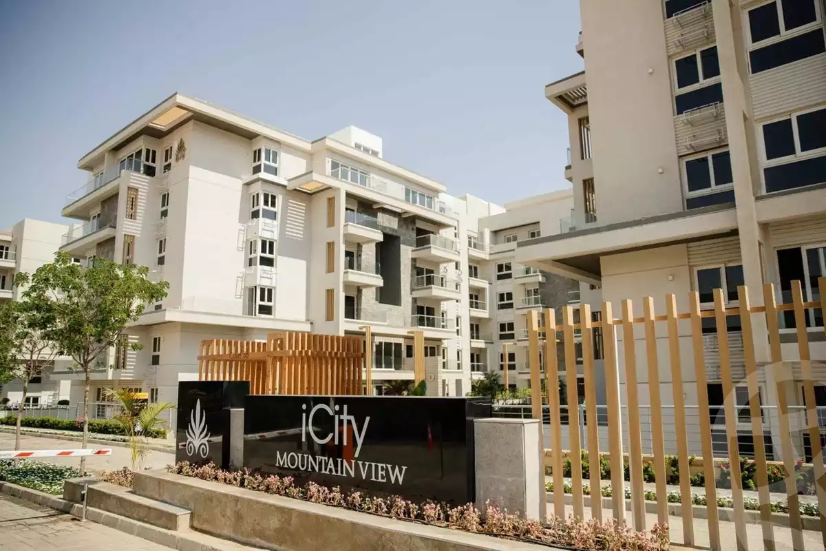 https://aqarmap.com.eg/en/listing/5335868-for-sale-cairo-new-cairo-compounds-mwntn-fyw-y-syty-mountain-park-mountain-view-icity