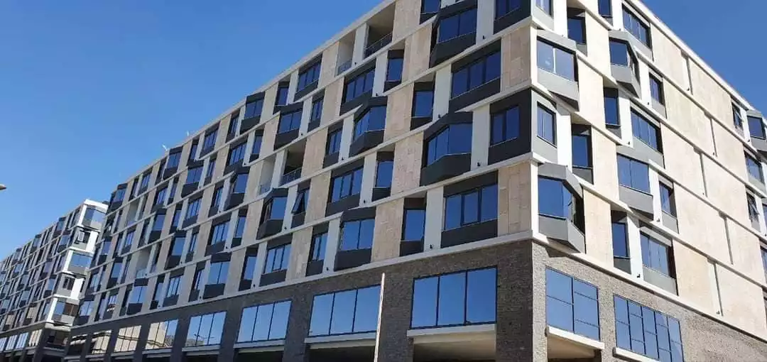 https://aqarmap.com.eg/ar/listing/5336299-for-rent-cairo-el-sheikh-zayed-city-compounds-dh-bwrtl-mwl-swdyk