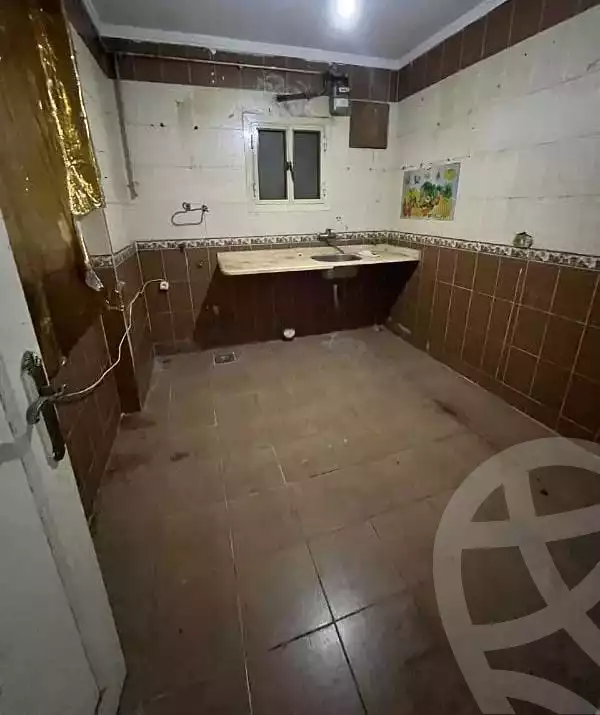 https://aqarmap.com.eg/ar/listing/5342772-for-rent-cairo-ain-shams-jsr-lswys