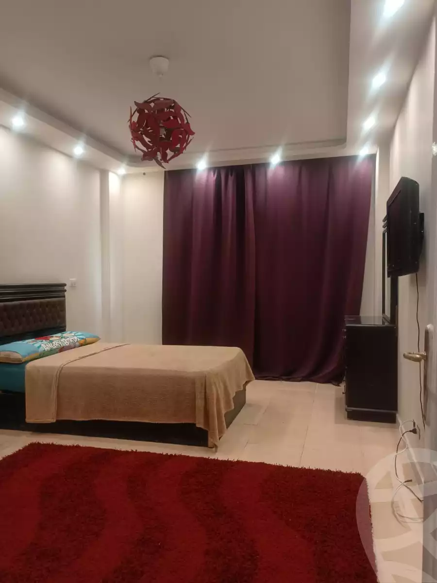https://aqarmap.com.eg/en/listing/5342976-for-rent-cairo-new-cairo-lrhb-city-phase-8
