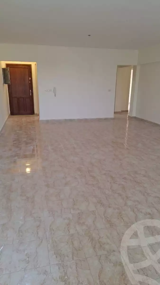 https://aqarmap.com.eg/en/listing/5345226-for-rent-cairo-new-cairo-lrhb-city-phase-8