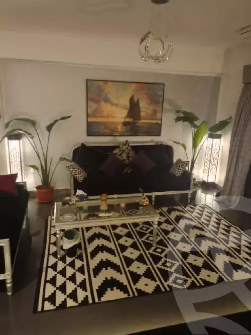 https://aqarmap.com.eg/ar/listing/5346423-for-rent-cairo-al-zamalek-mohamed-mazhar-street