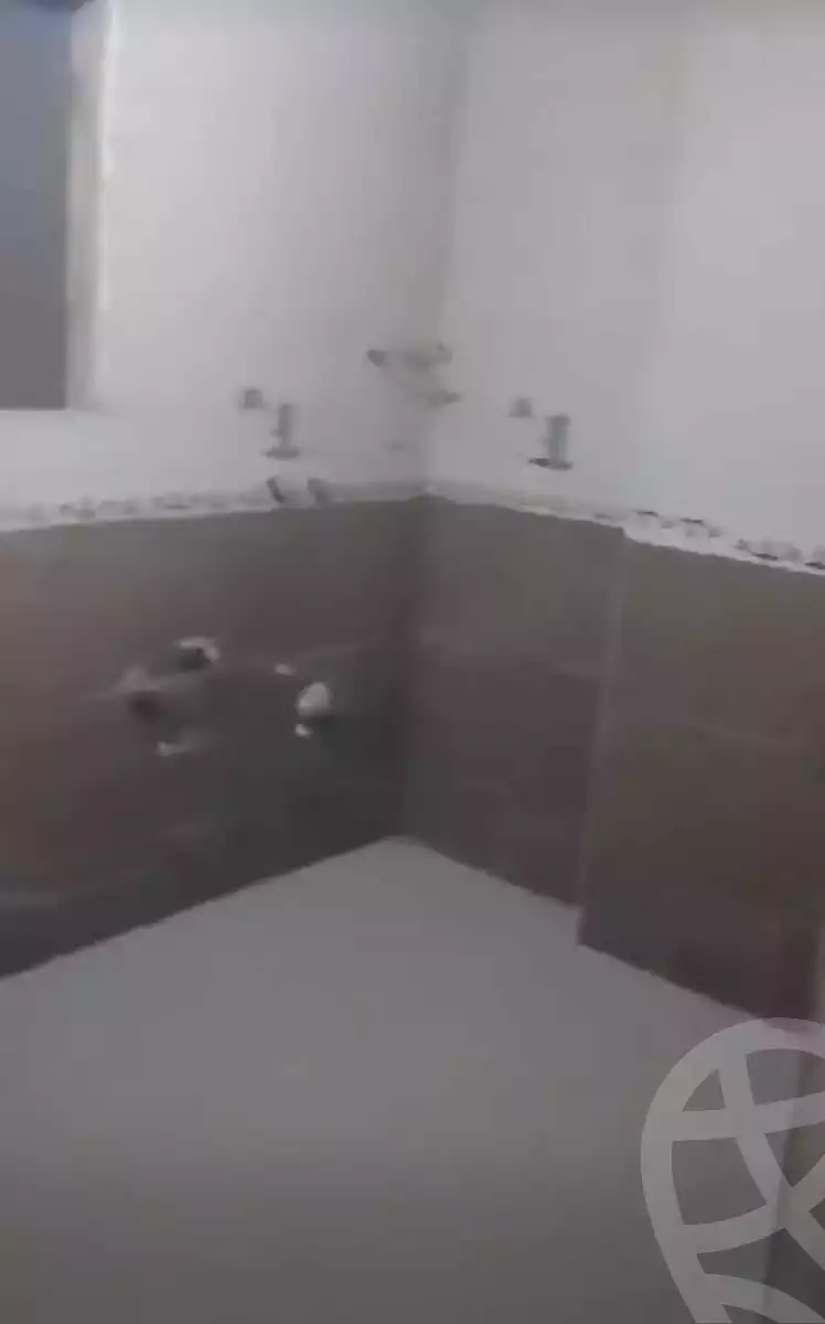 https://aqarmap.com.eg/en/listing/5347908-for-sale-cairo-ain-shams-yn-shms-lgrby-shr-qsr-fhmy