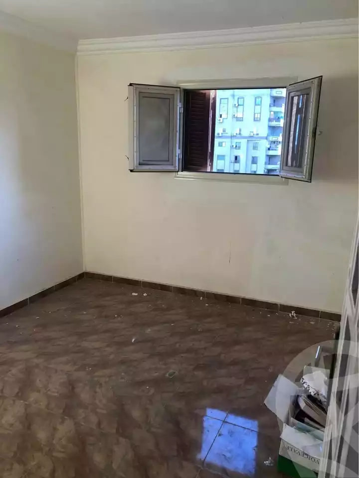 https://aqarmap.com.eg/ar/listing/5348278-for-rent-alexandria-ganaklis