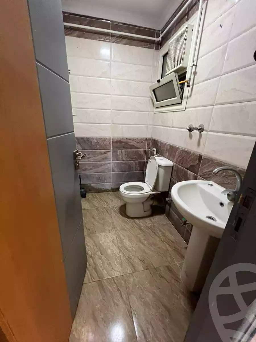 https://aqarmap.com.eg/en/listing/5350542-for-sale-cairo-helwan-helwan-el-sharkeya-ismael-kamel-st