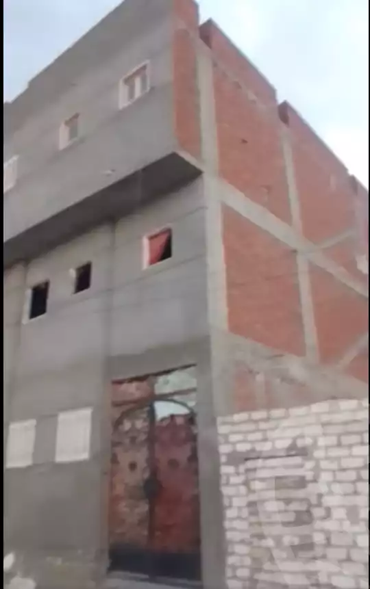 https://aqarmap.com.eg/en/listing/5353277-for-sale-marsa-matruh-marsa-matrouh-city-alam-el-roum-st