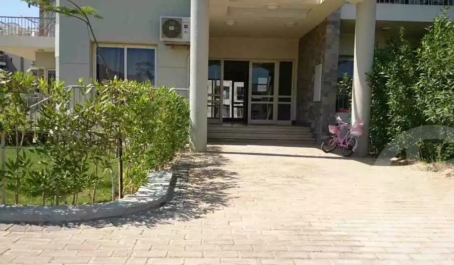 https://aqarmap.com.eg/en/listing/5354907-for-sale-cairo-el-sheikh-zayed-city-compounds-dh-drys
