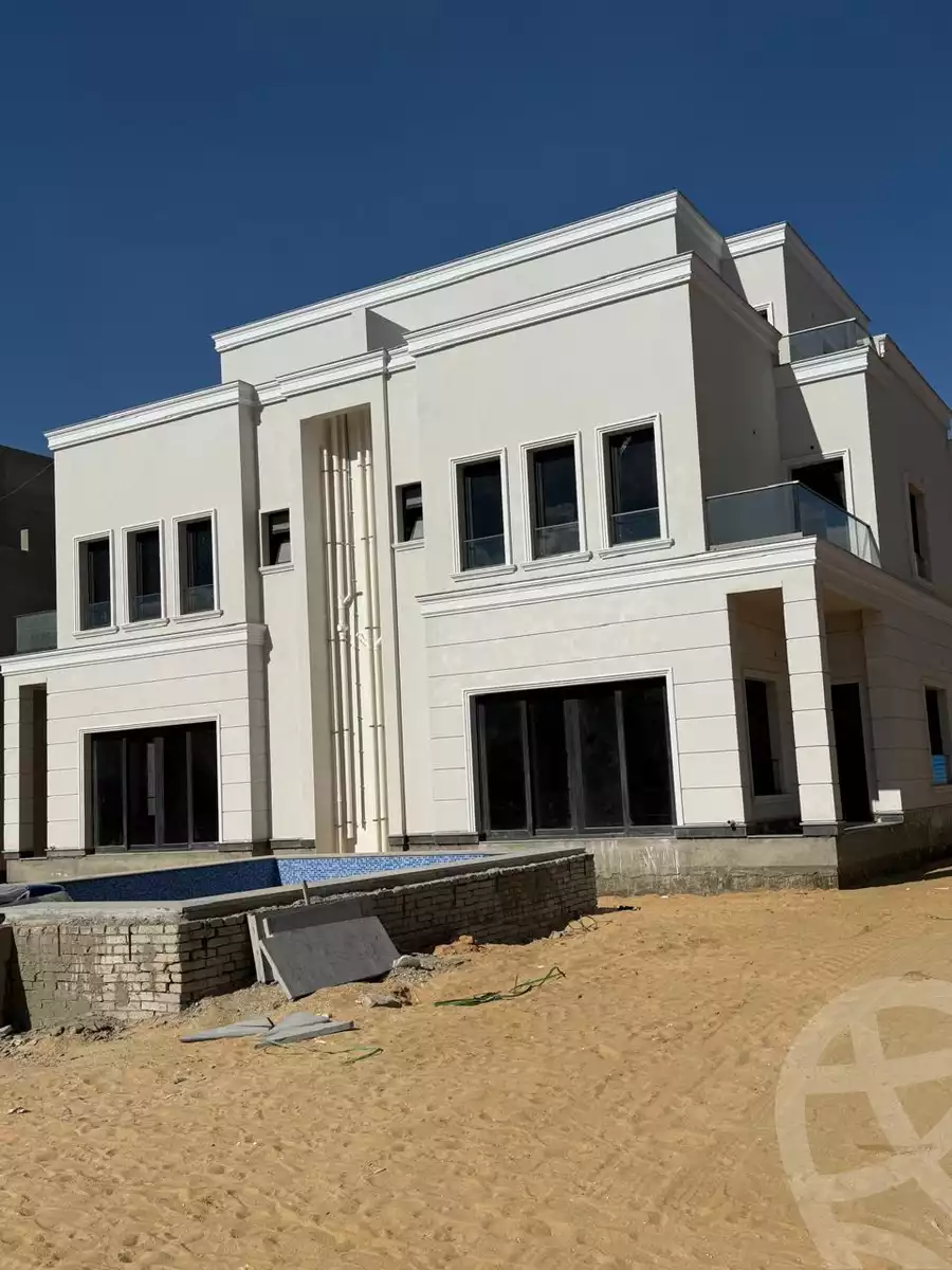 https://aqarmap.com.eg/en/listing/5354983-for-sale-cairo-el-sheikh-zayed-city-lshykh-zyd-ljdyd-naia-west