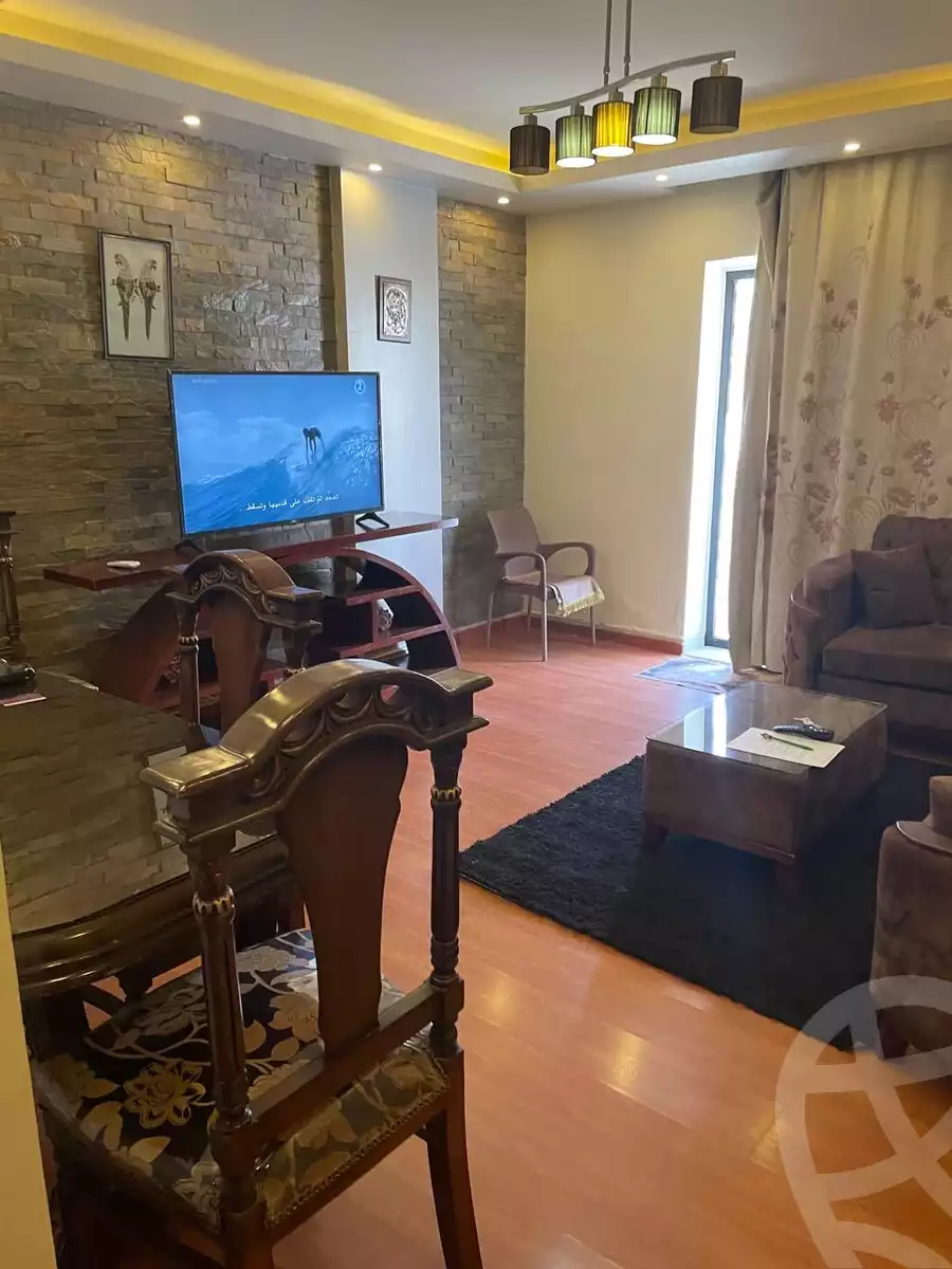 https://aqarmap.com.eg/ar/listing/5357484-for-rent-cairo-new-cairo-lrhb-city-malls-and-markets