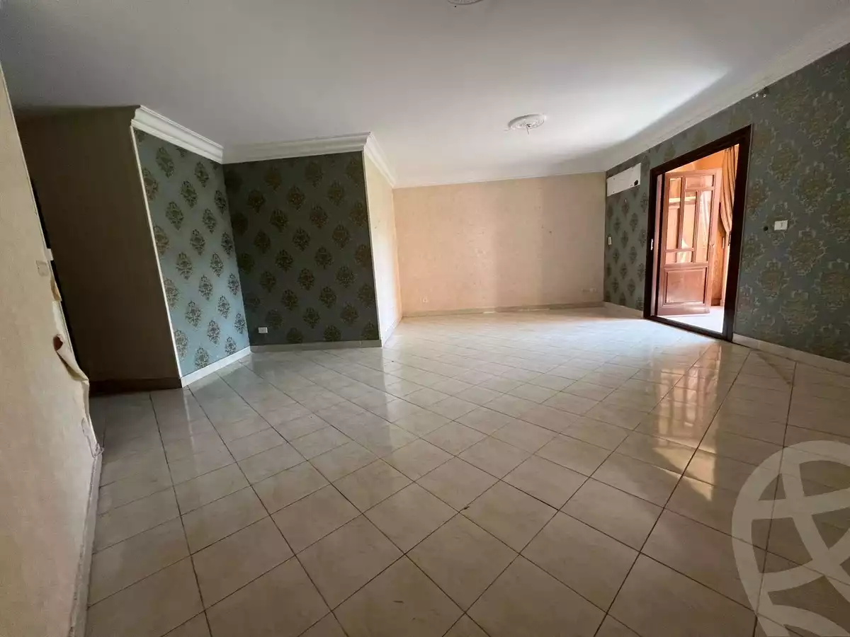 https://aqarmap.com.eg/ar/listing/5361223-for-sale-cairo-new-cairo-lrhb-city-malls-and-markets