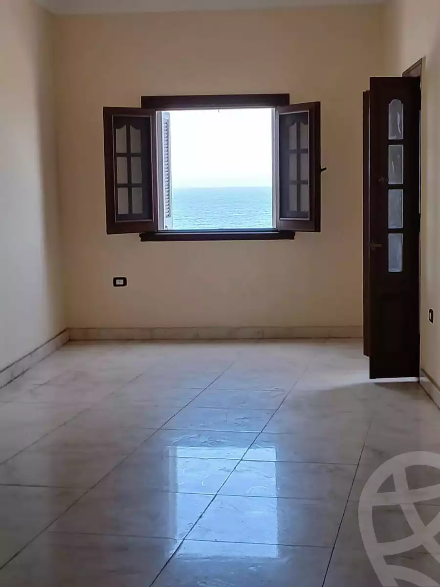https://aqarmap.com.eg/ar/listing/5362569-for-rent-alexandria-cleopatra