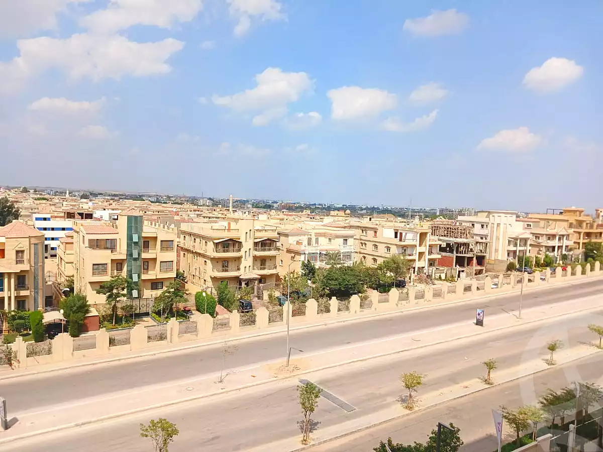 https://aqarmap.com.eg/ar/listing/5363412-for-rent-cairo-el-sheikh-zayed-city-compounds-zyd-wr-llttwyr-park-towers-zed-el-sheikh-zayed-compound