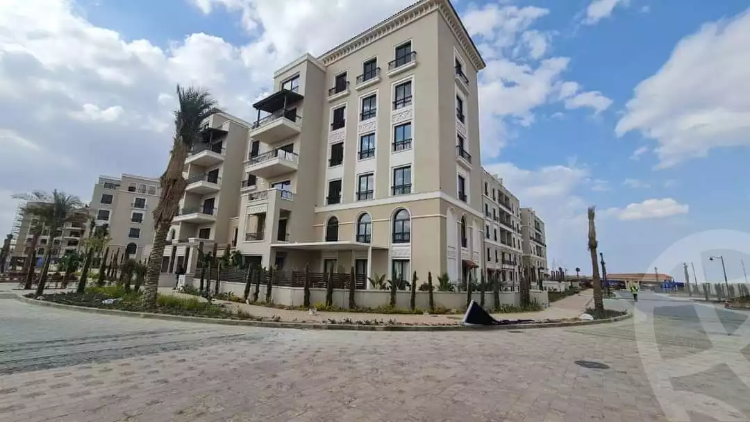 https://aqarmap.com.eg/en/listing/5364027-for-sale-cairo-el-sheikh-zayed-city-compounds-kmbwnd-fyldj-wyst-dr-llttwyr