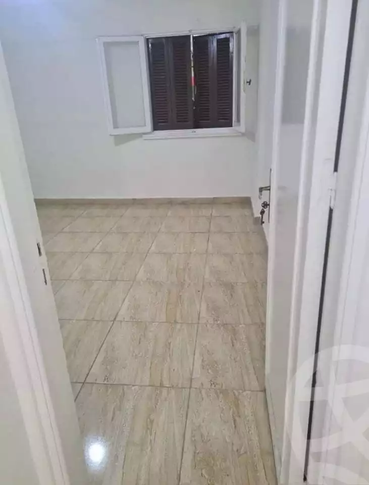 https://aqarmap.com.eg/en/listing/5364487-for-sale-alexandria-ganaklis-shr-bw-qyr-tryq-lhry