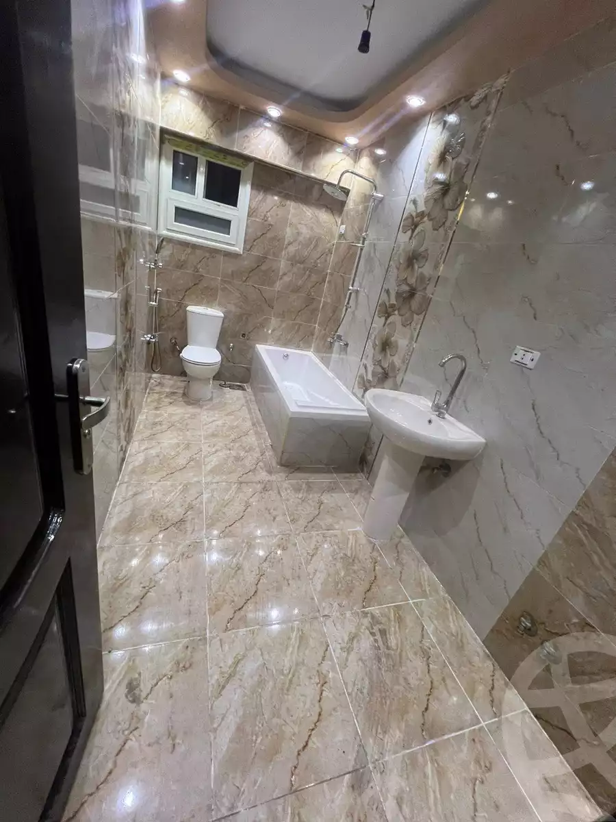 https://aqarmap.com.eg/ar/listing/5365927-for-rent-cairo-helwan-helwan-el-sharkeya-el-maraghi-st