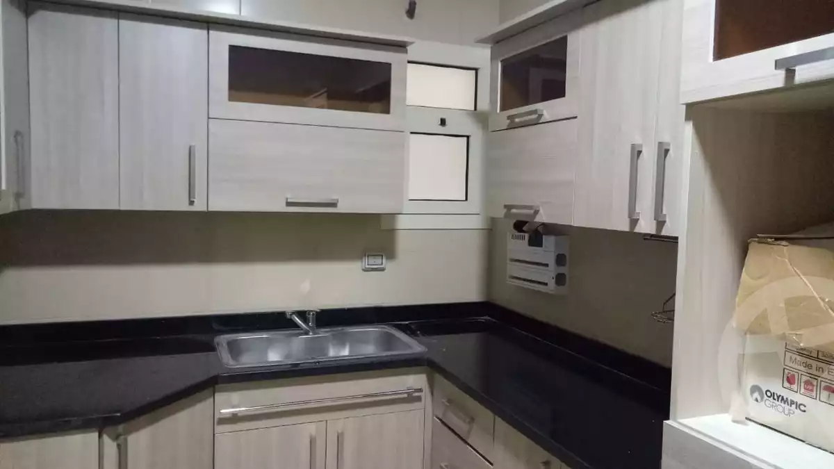 https://aqarmap.com.eg/en/listing/5368576-for-rent-cairo-el-sheikh-zayed-city-compounds-dh-drys