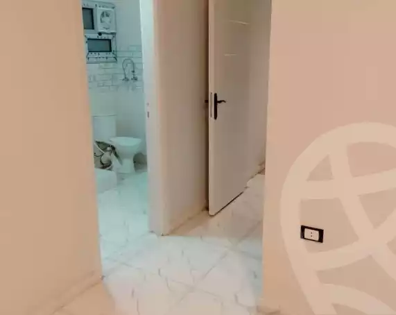 https://aqarmap.com.eg/en/listing/5369808-for-rent-cairo-al-oubour-el-hay-el-taseaa-el-thaqafa-st