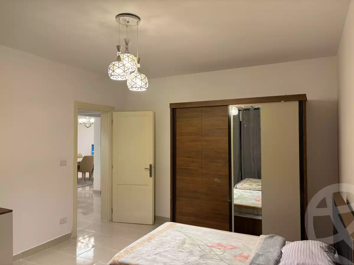 https://aqarmap.com.eg/en/listing/5369880-for-rent-cairo-new-cairo-lrhb-city-phase-7