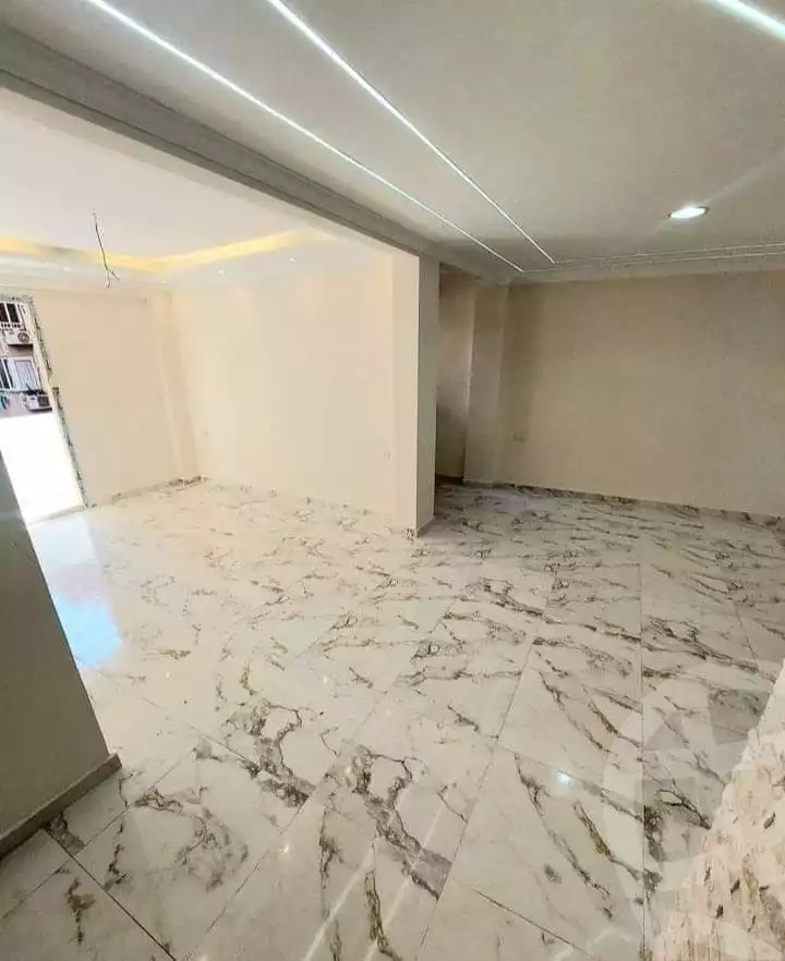 https://aqarmap.com.eg/en/listing/5373039-for-sale-alexandria-lauran-el-gaish-rd