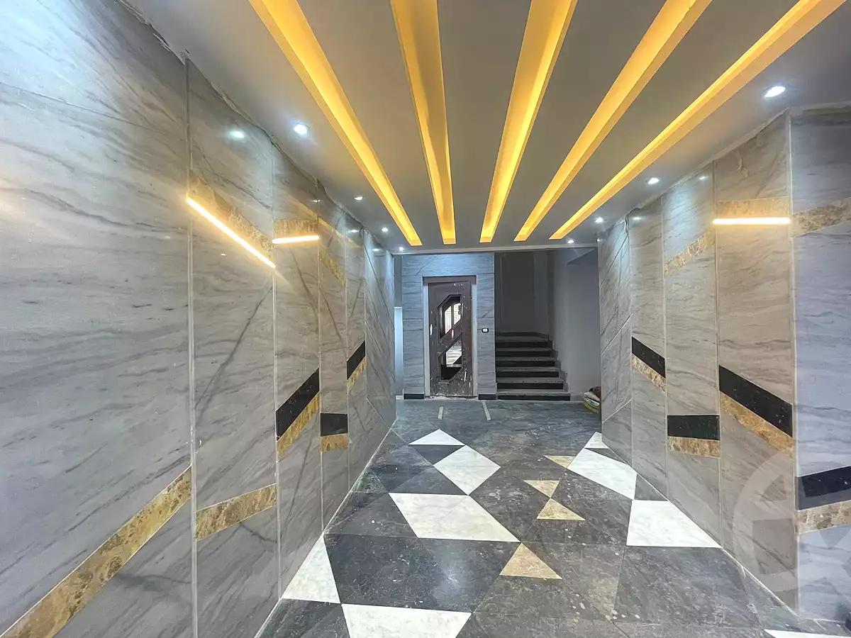 https://aqarmap.com.eg/ar/listing/5373577-for-sale-cairo-mokattam-el-hadabah-el-wosta-el-mantaqa-el-olaa-el-sallab-st