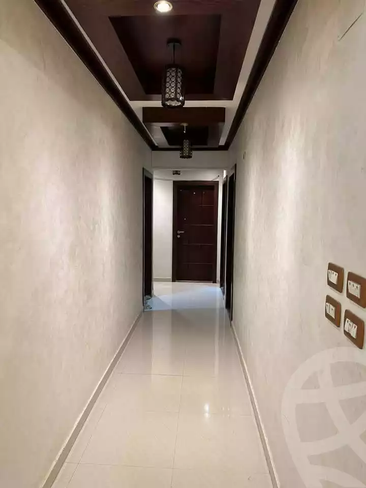 https://aqarmap.com.eg/en/listing/5373652-for-sale-cairo-helwan-kwrnysh-hlwn