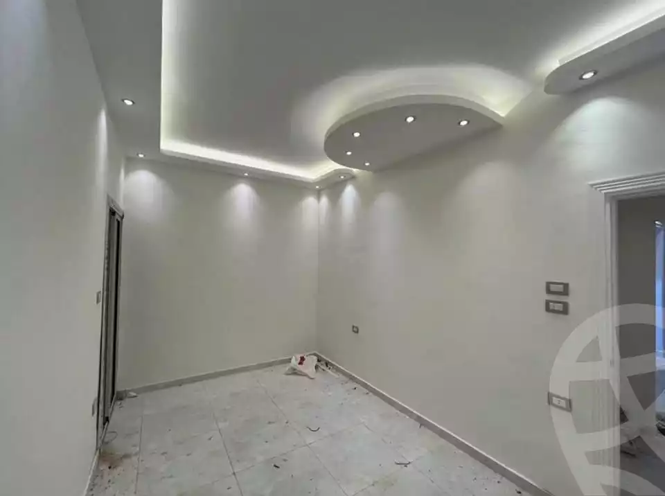 https://aqarmap.com.eg/ar/listing/5373643-for-sale-alexandria-lsywf-lsywf-bhry-abd-el-salam-aref-st