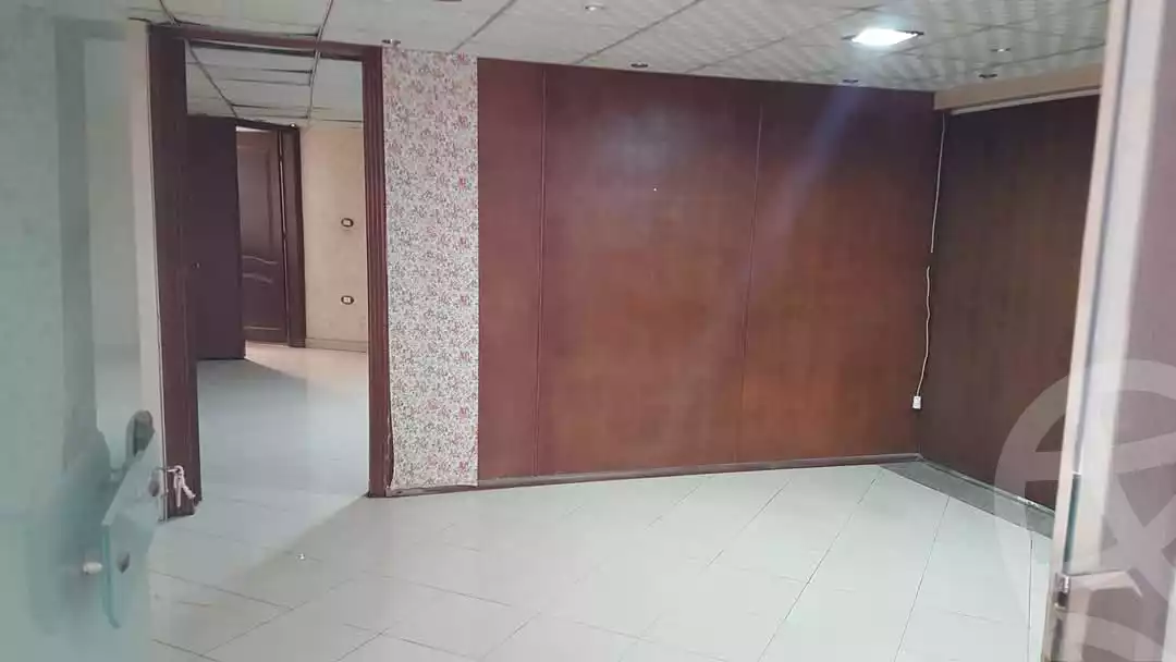 https://aqarmap.com.eg/en/listing/5372562-for-rent-cairo-heliopolis-merryland-el-hegaz-st-st