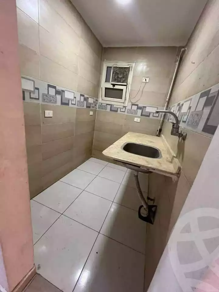 https://aqarmap.com.eg/en/listing/5373715-for-sale-cairo-helwan-helwan-el-sharkeya-ismael-kamel-st