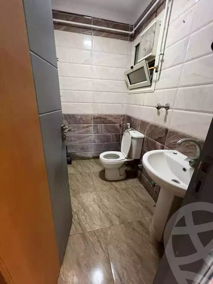 https://aqarmap.com.eg/en/listing/5373715-for-sale-cairo-helwan-helwan-el-sharkeya-ismael-kamel-st