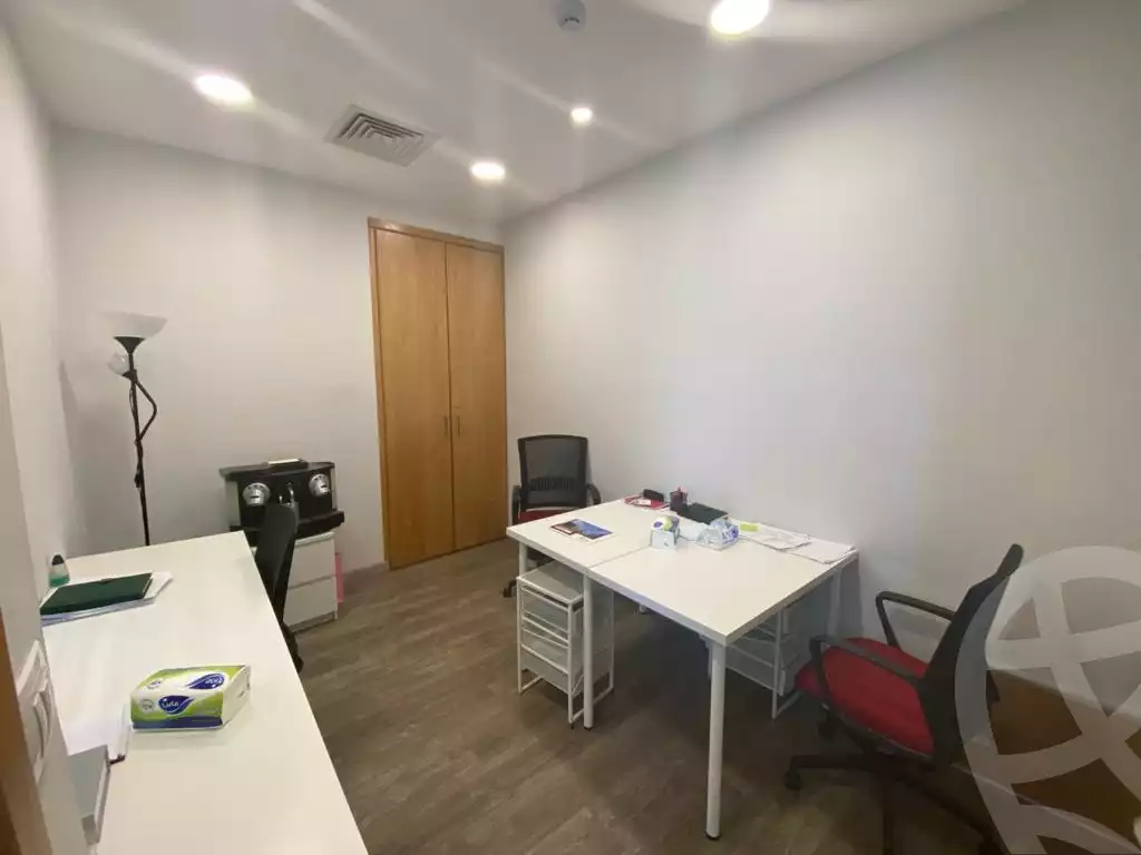 https://aqarmap.com.eg/en/listing/5373767-for-sale-cairo-el-sheikh-zayed-city-compounds-capital-business-park