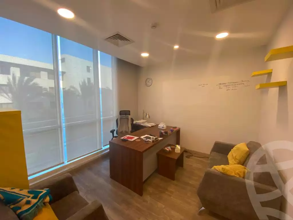 https://aqarmap.com.eg/en/listing/5373767-for-sale-cairo-el-sheikh-zayed-city-compounds-capital-business-park