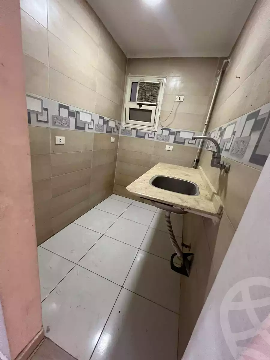 https://aqarmap.com.eg/en/listing/5376156-for-sale-cairo-helwan-helwan-el-sharkeya-ismael-kamel-st
