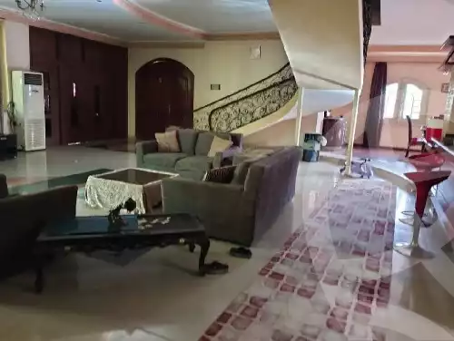 https://aqarmap.com.eg/en/listing/6025218-for-sale-cairo-new-cairo-ganob-el-akadamiya-south-academy-o-el-sheikh-mohamed-el-nadi-st