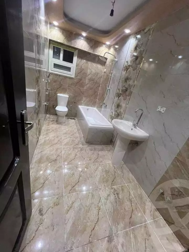 https://aqarmap.com.eg/ar/listing/5379038-for-rent-cairo-helwan-helwan-el-sharkeya-el-maraghi-st