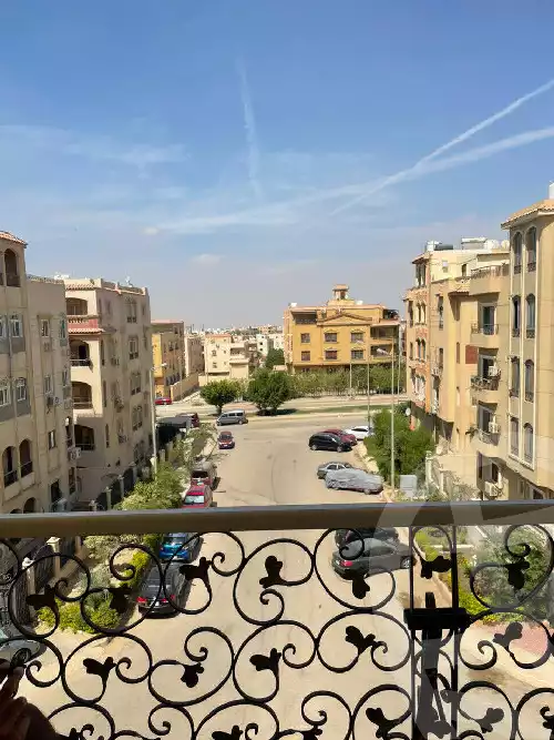 https://aqarmap.com.eg/en/listing/5380644-for-sale-cairo-new-cairo-south-investors-mohammed-nagib-axis-st