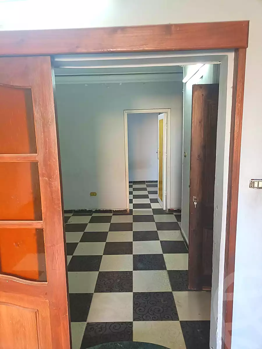 https://aqarmap.com.eg/en/listing/5381090-for-rent-cairo-ain-shams-ahmed-esmat-st