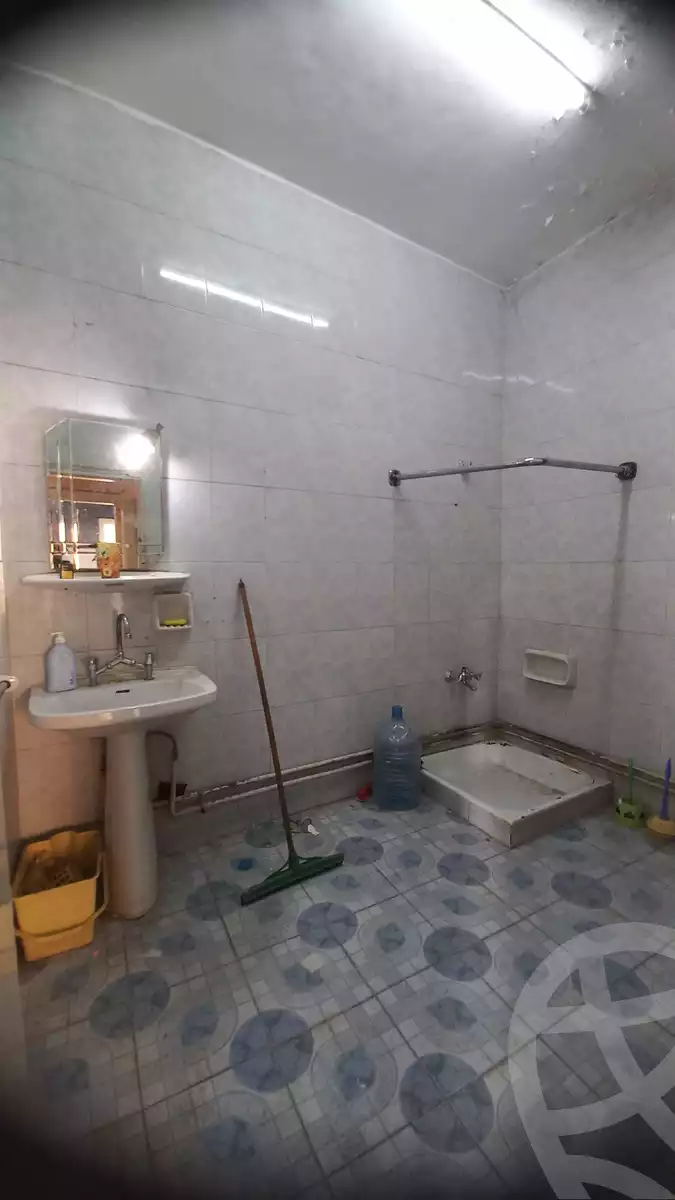https://aqarmap.com.eg/en/listing/5383160-for-sale-cairo-manial-manial-st