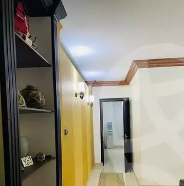 https://aqarmap.com.eg/ar/listing/5384802-for-rent-cairo-mokattam-lhdb-l-ly-shareaa-9