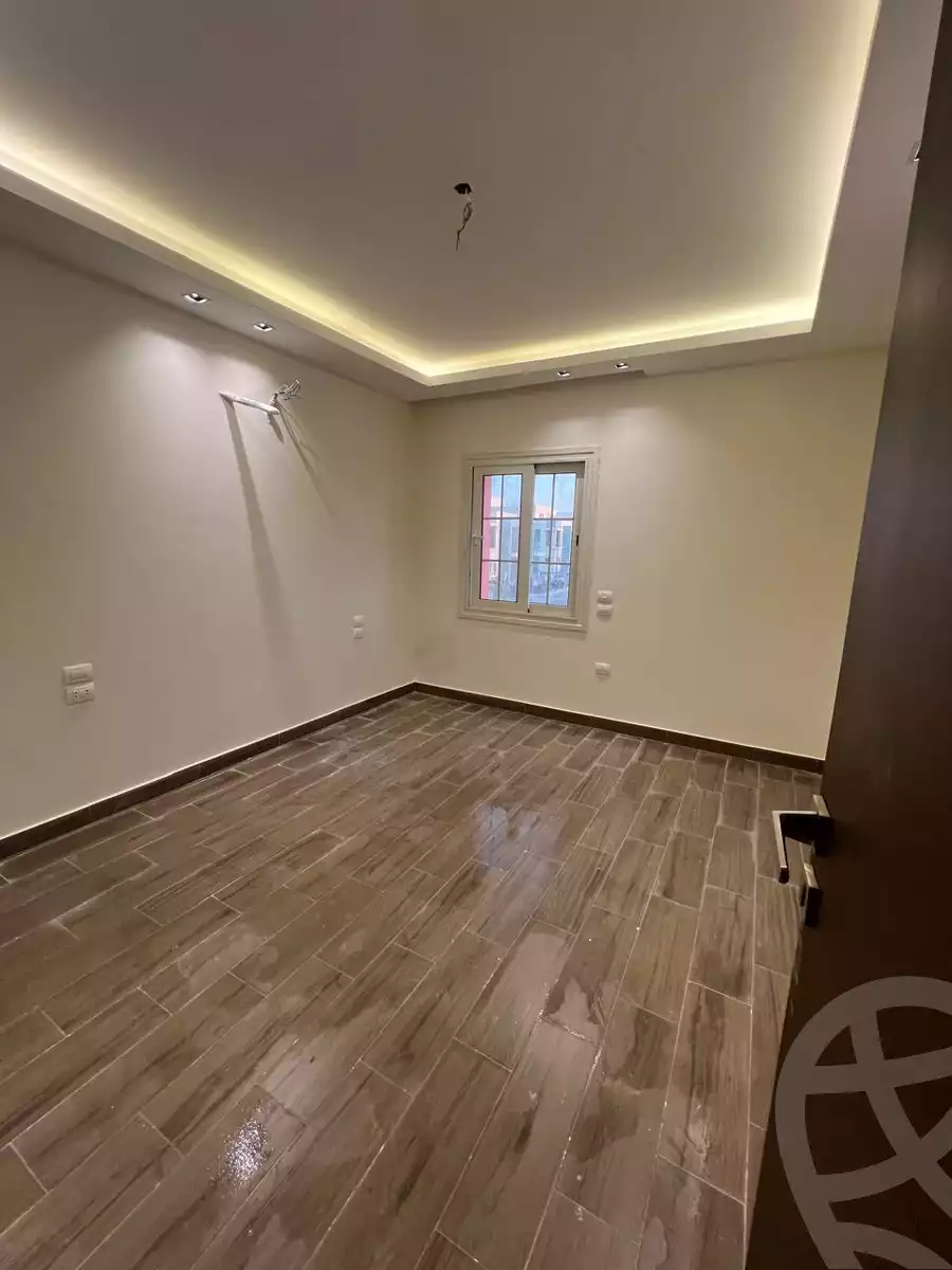https://aqarmap.com.eg/en/listing/5387473-for-rent-cairo-new-cairo-madinaty-lmntq-lwl-fylt-talaat-mostafa-rd