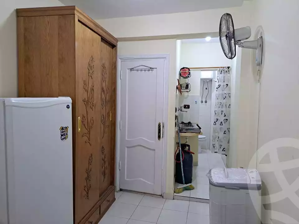 https://aqarmap.com.eg/ar/listing/5388175-for-rent-alexandria-bys