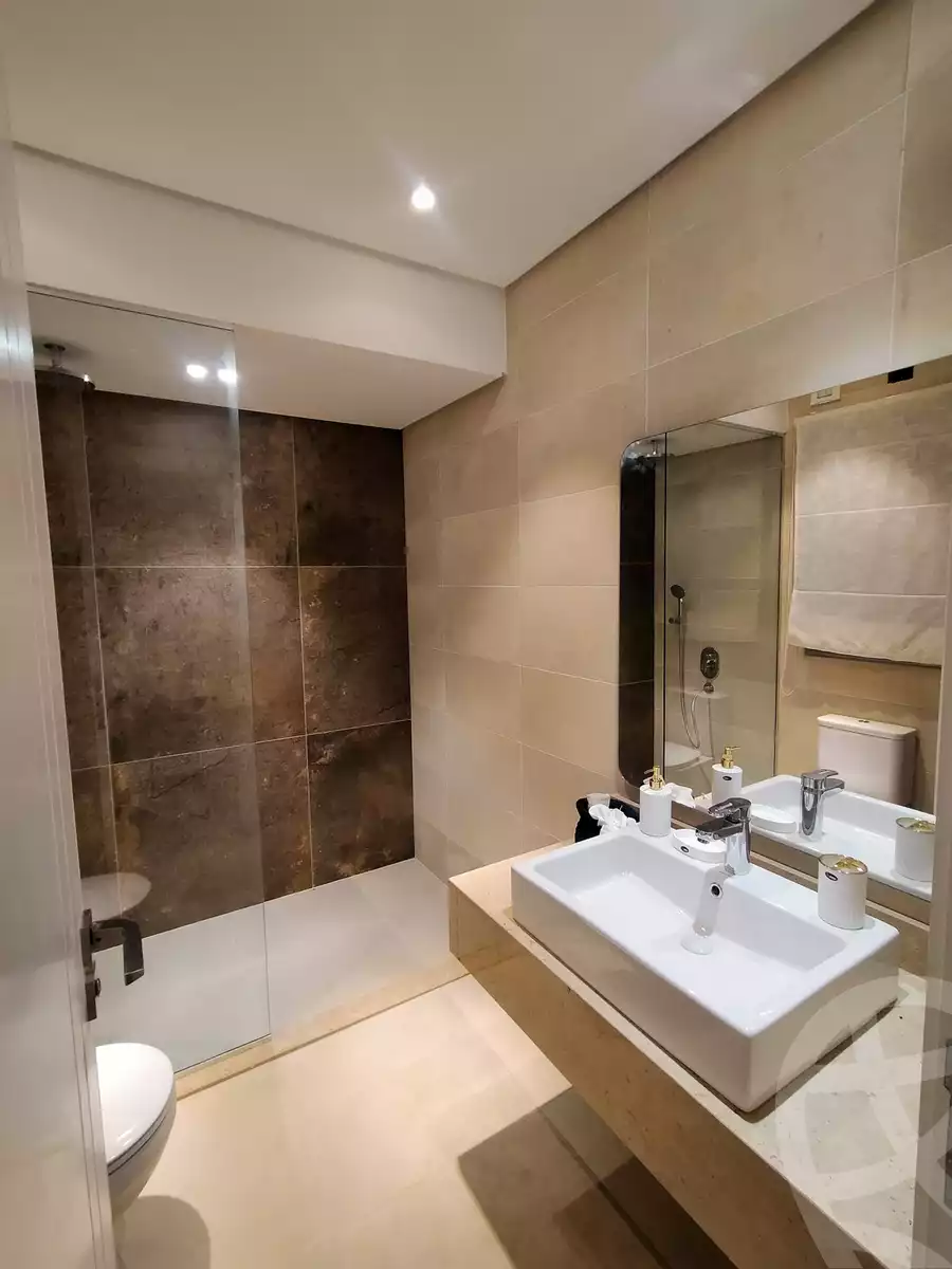 https://aqarmap.com.eg/en/listing/5389430-for-sale-cairo-el-sheikh-zayed-city-compounds-kmbwnd-fyldj-wyst-dr-llttwyr