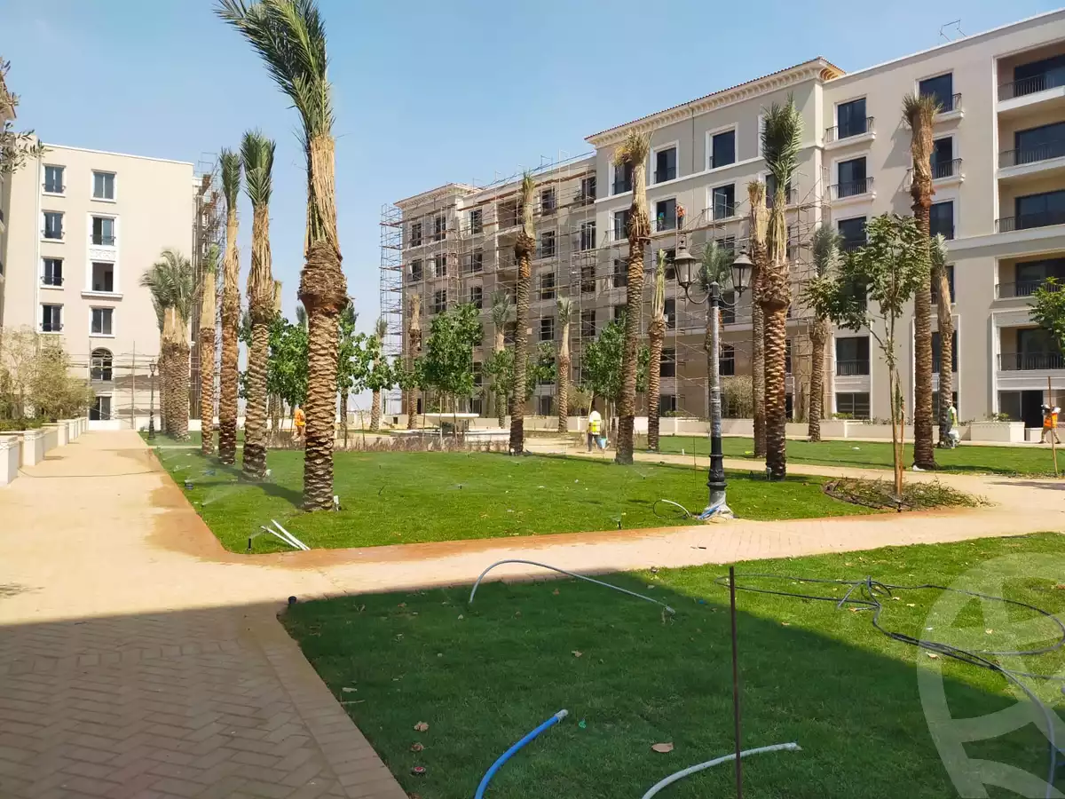 https://aqarmap.com.eg/en/listing/5389485-for-sale-cairo-el-sheikh-zayed-city-compounds-kmbwnd-fyldj-wyst-dr-llttwyr