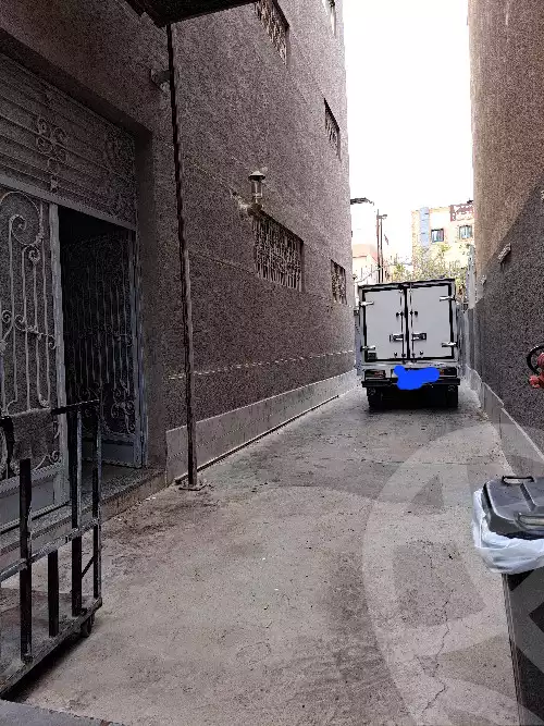 https://aqarmap.com.eg/en/listing/5388463-for-sale-cairo-al-oubour-el-manateq-el-snaaya-industrial-b-g