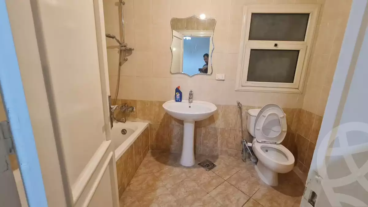https://aqarmap.com.eg/en/listing/5391538-for-rent-alexandria-smouha-albert-al-awal-st