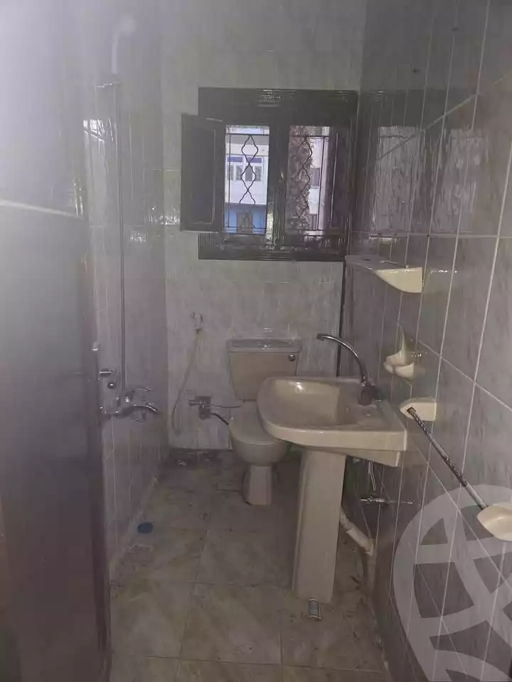 https://aqarmap.com.eg/en/listing/5396563-for-rent-cairo-15th-of-may